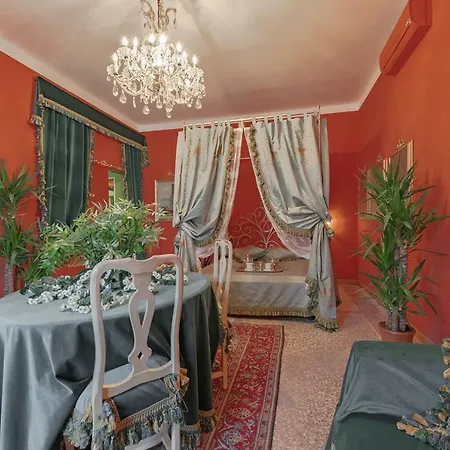 Luxury Pisa
